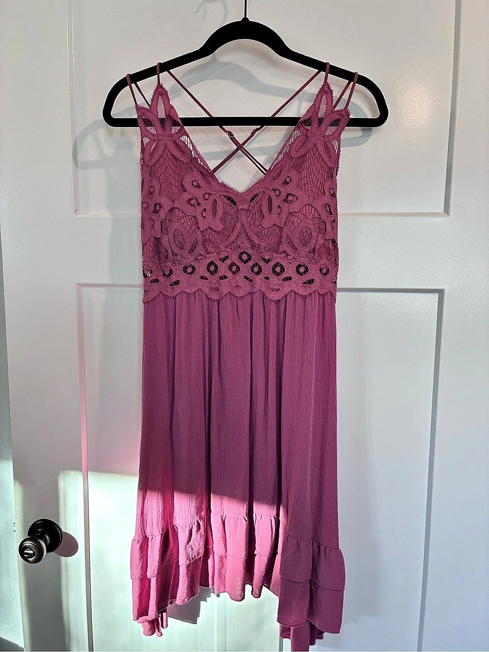 Justify Lace Maxi Dress in Pink Size large Like New
